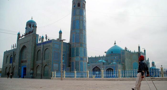 Afghanistan: Talebani si avvicinano a Mazar-i Sharif