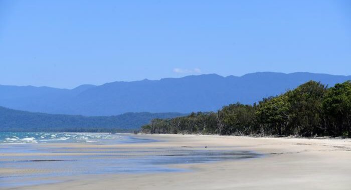 Australia: salva l’amico da un coccodrillo, feriti ma vivi