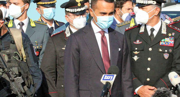 Di Maio, l’Italia è primo Paese Ue per afghani evacuati