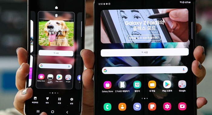 Galaxy Z Fold3 e Z Flip3, successo per i preordini in Corea