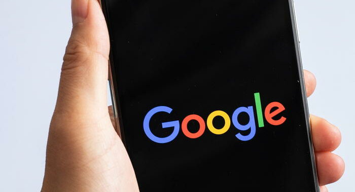 Google al lavoro su un telefono Pixel pieghevole