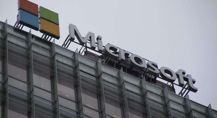 Microsoft richiede vaccinazioni per rientro lavoratori