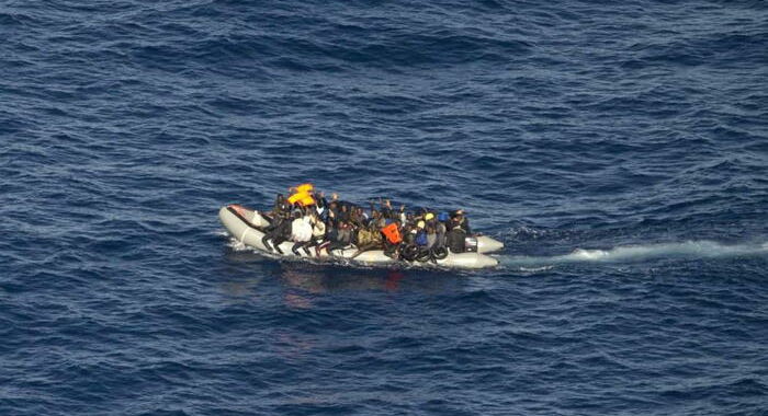 Migranti: nel Mediterraneo centrale +96% arrivi primi 7 mesi