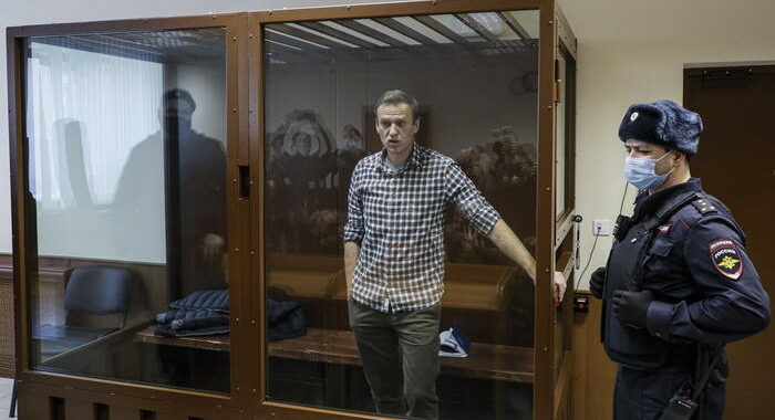 Putin, Navalny non è in cella per la sua attività politica
