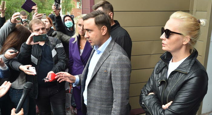 Russia: procedimento penale contro due alleati di Navalny