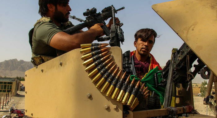 Talebani, centinaia di combattenti diretti nel Panjshir
