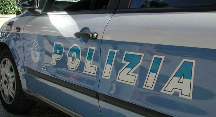 Violenza sessuale di gruppo, indagati 5 ragazzi