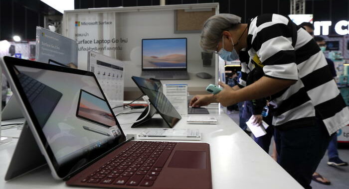 Windows 11 si potrà installare anche su PC meno recenti