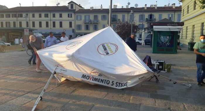 Assalto a gazebo: perquisiti quattro No vax