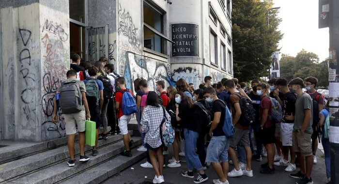 Bianchi, gioia tutti in classe, scuola ci fa sentire paese