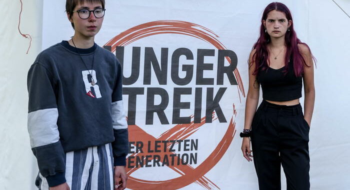 Clima: Germania, ragazzi in sciopero della fame dal 31 agosto