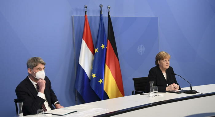 Germania: morto l’ambasciatore in Cina, in carica da poco