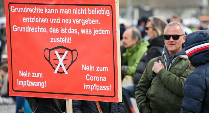 Governo tedesco, abominevole omicidio commesso da no-mask