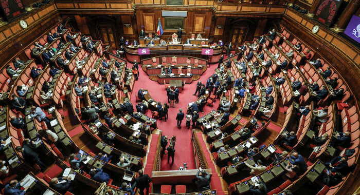 Green pass bis: sì Senato a fiducia sul dl, è legge