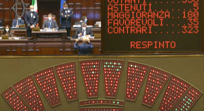 Green pass: Ok Camera al decreto, solo 1/3 Lega vota in Aula