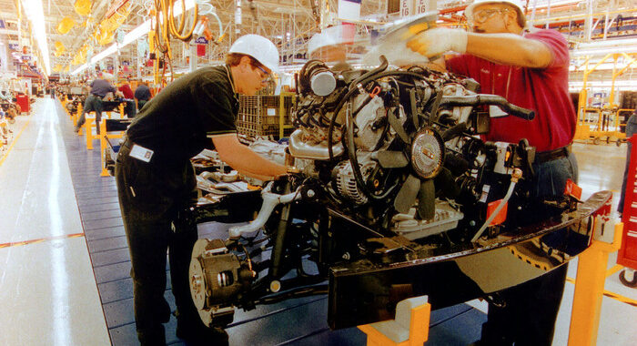 Industria: Istat, fatturato a luglio tocca massimo storico
