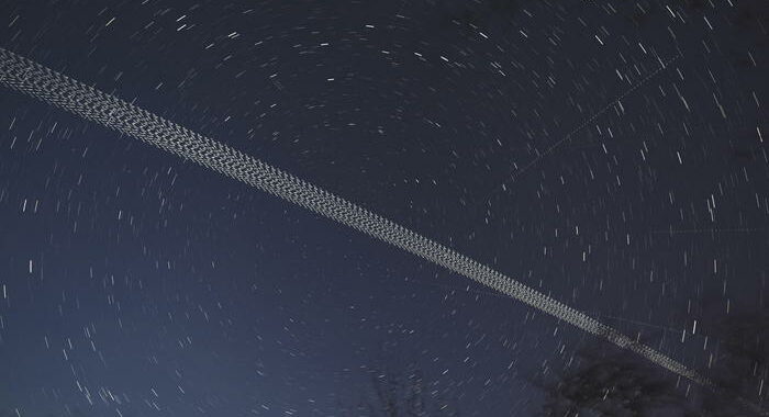 Internet: Musk, rete Starlink fuori da fase test a ottobre