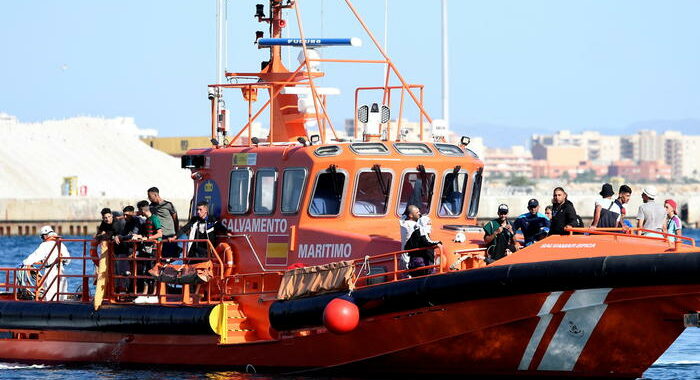 Migranti: Corte Conti Ue, rimpatriato solo 1 irregolare su 5