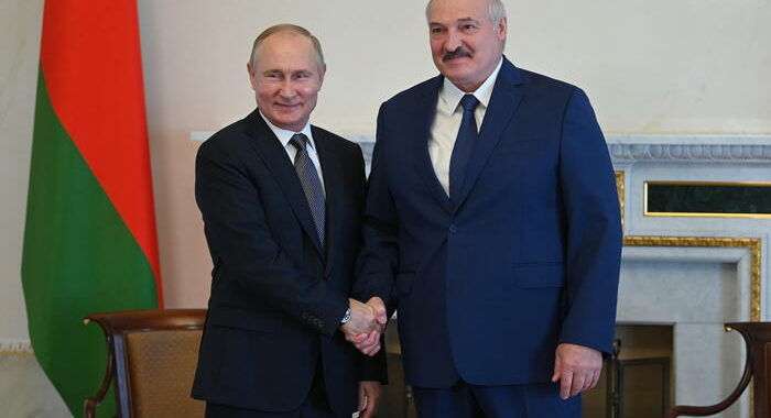 Mosca, approvata maggiore integrazione con la Bielorussia