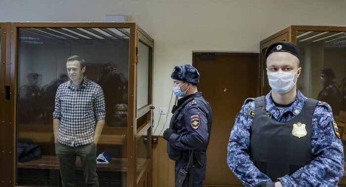 Mosca apre nuova indagine per estremismo contro Navalny