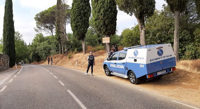 Mostro Firenze: sopralluogo della Scientifica a Scopeti