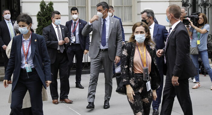 Puigdemont:Sánchez, deve mettersi a disposizione dei giudici