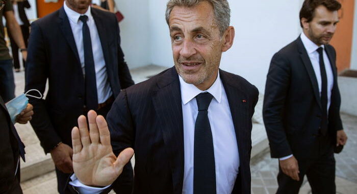 Sarkozy condannato per finanziamento illegale