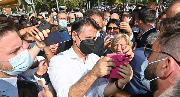 Scuola: M5s, fantasma della Dad è più lontano