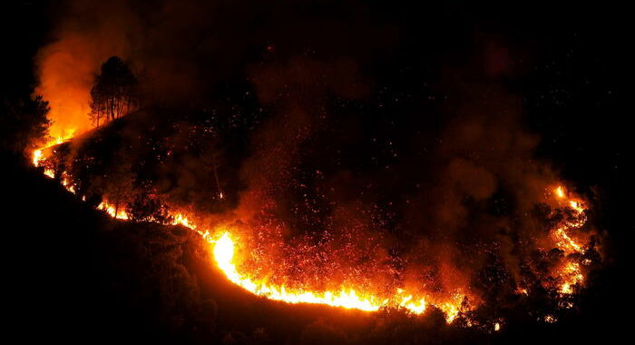 Spagna: rogo in Andalusia ha bruciato più di 2.100 ettari