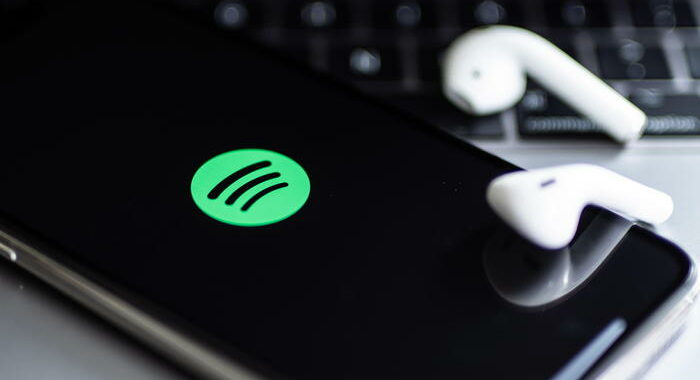 Spotify lancia Blend, playlist per le affinità musicali