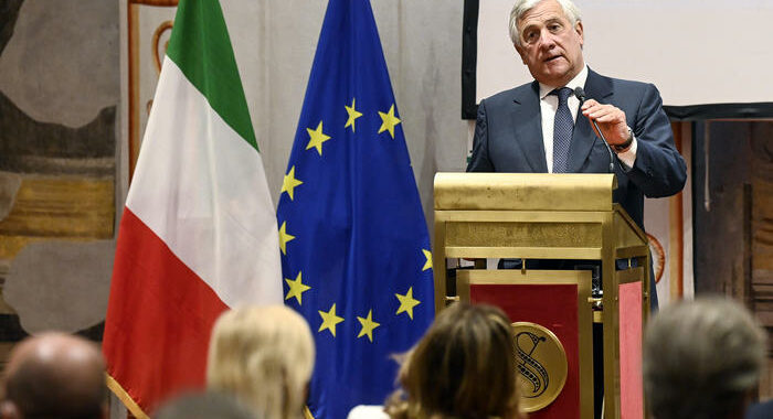 Ue: Tajani, bene von der Leyen, serve esercito europeo