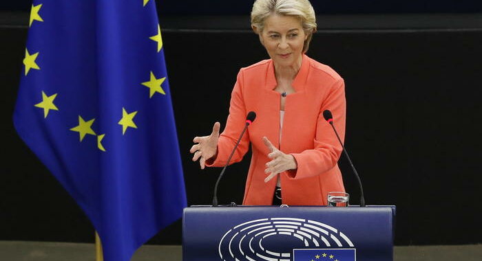 Von der Leyen, l’Ue deve fare di più da sola sulla difesa
