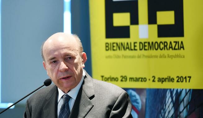 Zagrebelsky, docenti contro Green pass non sono Università