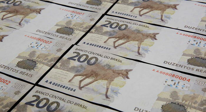 Brasile:banca centrale alza tassi al 7,75,massimo dal 2002