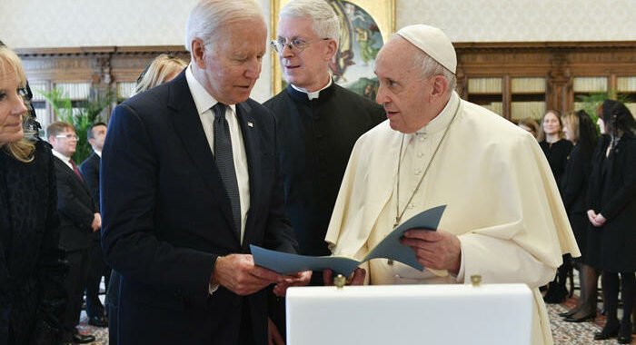 Casa Bianca, tra Biden e il Papa c’è un ‘vero feeling’