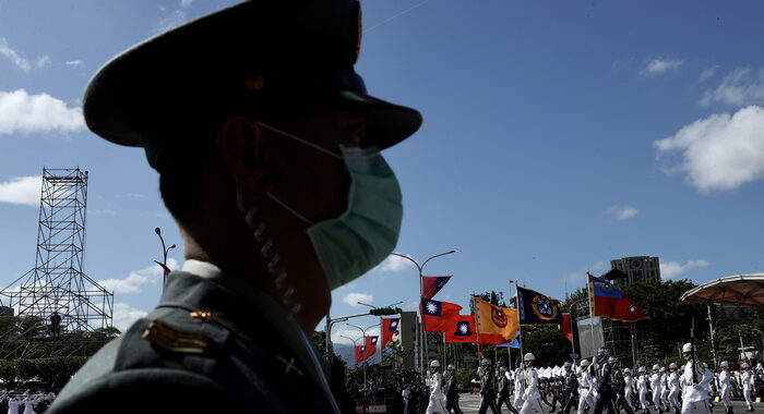 Cina a Biden, su Taiwan nessun margine per compromessi