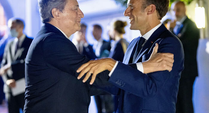 Draghi-Macron, bilaterale al vertice Ue in Slovenia