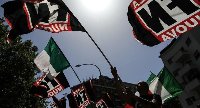 Forza Nuova: Torino, chiusa indagine apologia fascismo