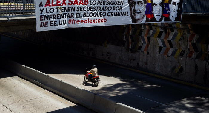 Governo del Venezuela sospende il dialogo con l’opposizione