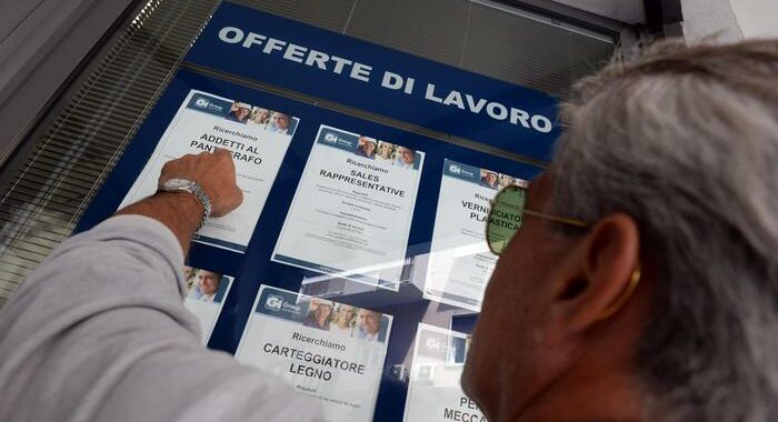 Lavoro: 37mila nuovi posti con Resto al Sud