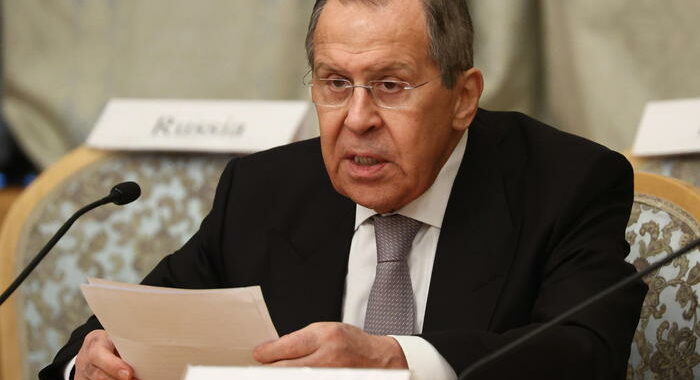 Lavrov,notiamo sforzi dei Talebani per stabilizzare quadro