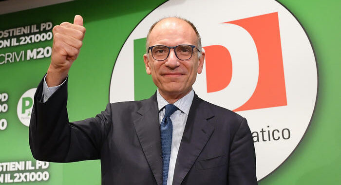 Manovra: Letta, serve riduzione del costo del lavoro