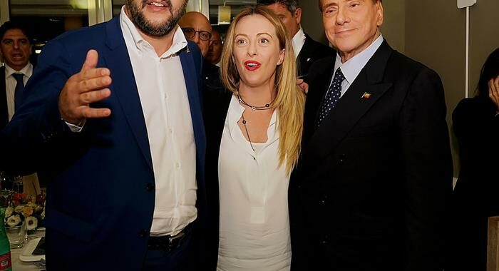 Meloni e Salvini da Berlusconi per vertice centrodestra