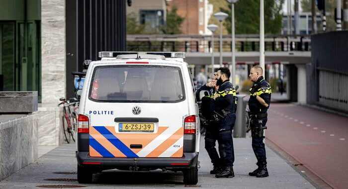 Olanda: al via il processo contro i killer del giornalista