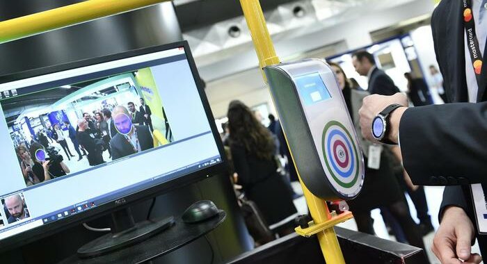 Pagamenti digitali: PoliMi,con cashback volano a 145mld,+23%