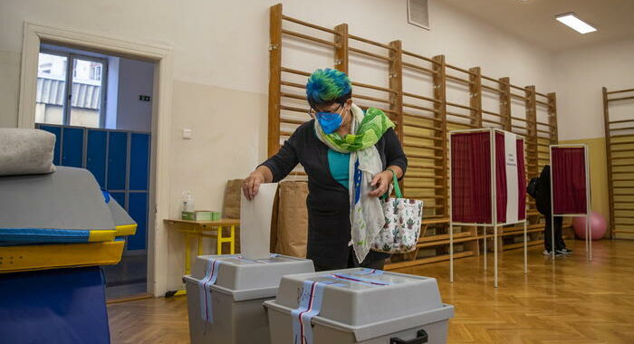Repubblica ceca: secondo giorno di elezioni parlamentari