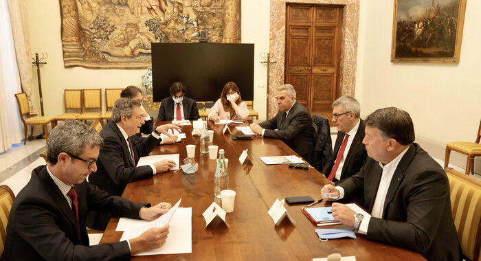 Verso dl unico su fisco e sicurezza lavoro domattina in Cdm