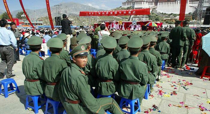 Cina: copia portaerei Usa obiettivo in esercitazioni