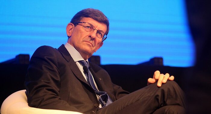 Colao, su cloud almeno il 75% della PA entro 2026
