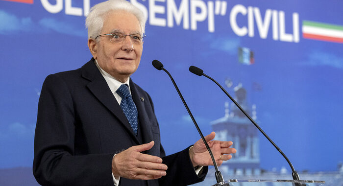 Covid:Mattarella,non abbassare guardia contro recrudescenza